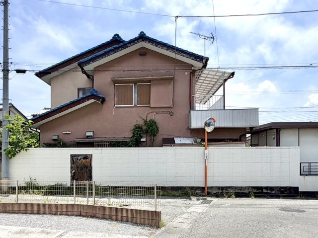 【中古戸建】高崎市上豊岡町の外観|■外観｜特徴のある個性的な住まいと美しい街並み、そして住みやすい環境を、ぜひ現地でご覧になりませんか。お気軽にお問合せください(^^)  