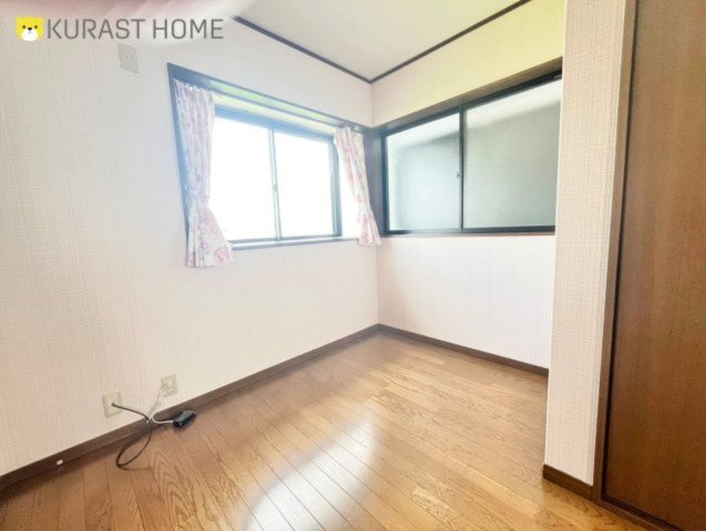 京都市伏見区久我石原町　中古戸建の洋室|洋室5帖