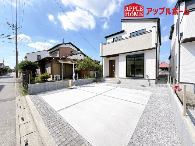 [新築住宅] 鴻巣市吹上本町 3期 全2棟の外観|資料請求、お電話でのお問合せ、いつでも丁寧に対応させていただきます！不動産業界のプロフェッショナルが集う弊社にぜひ一度ご相談ください！
