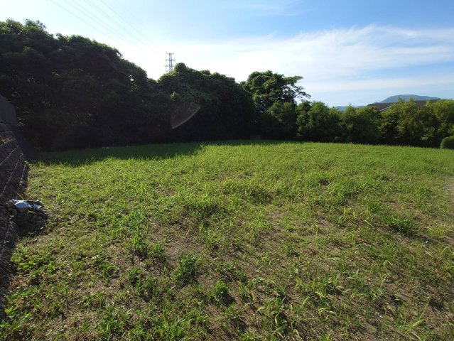 小倉南区西貫１丁目　更地の外観|撮影日令和８年６月12日・【北九州市小倉南区土地】
建築条件はありませんのでお好きなメーカーでご検討ください♪
