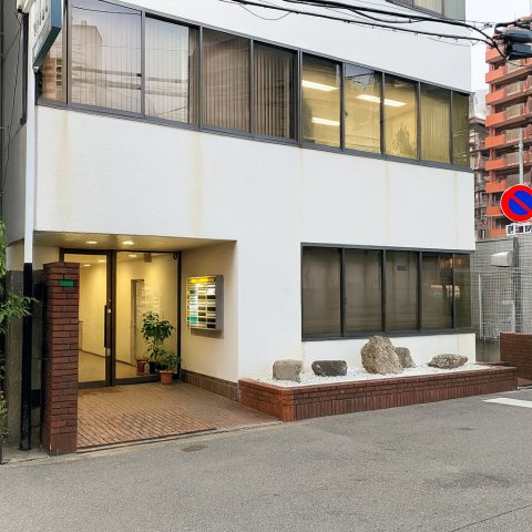 第二大阪弁護士ビルのエントランス