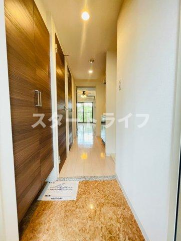 大阪市東淀川区柴島１丁目の賃貸マンションの玄関
