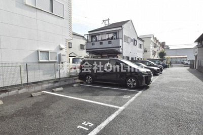 【駐車場】 | ヴァロンドール角田 C