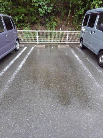 ペアセロベＥの駐車場