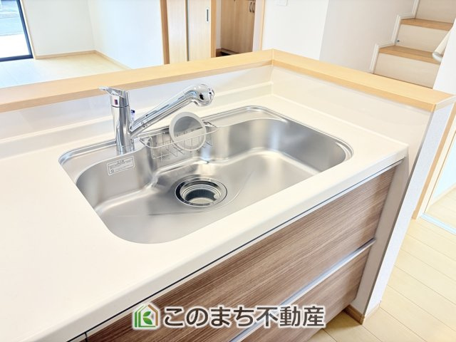 ハートフルタウン宇都宮市泉が丘7丁目2565番のキッチン|大きなシンクございます。