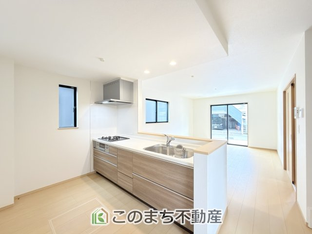 ハートフルタウン宇都宮市泉が丘7丁目2565番のキッチン|人気の対面式キッチン☆料理をしながらご家族とコミュニケーションが取れます♪
