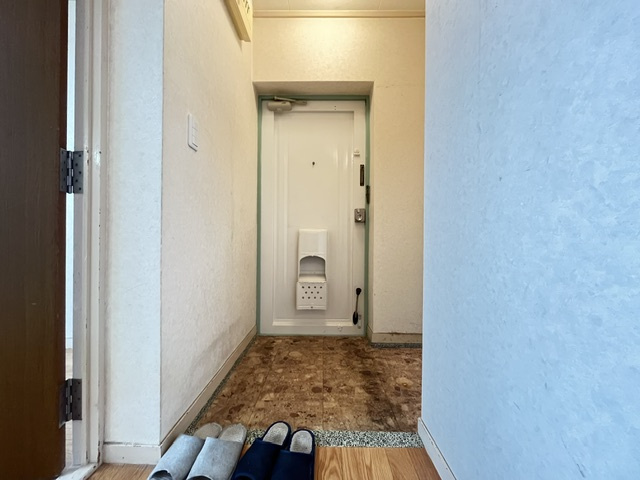 茶山台第1次住宅の玄関