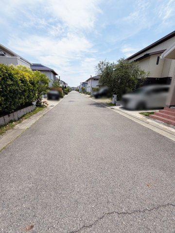 涼風町 中古戸建の前面道路含む現地写真