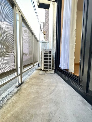 レオパレス都賀川のバルコニー