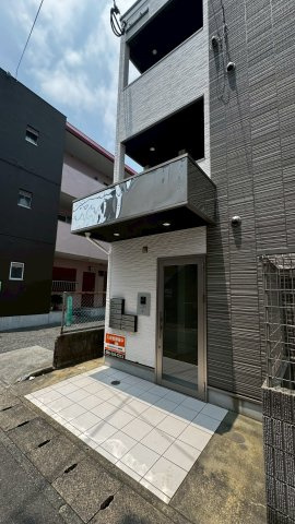 キーワイドのエントランス