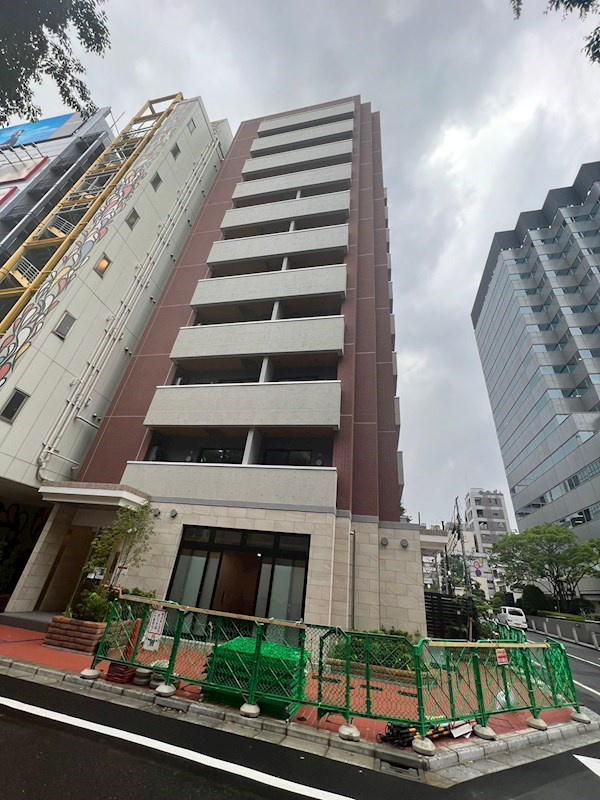 アマンＥ．Ｓ．Ｋ．青山の外観