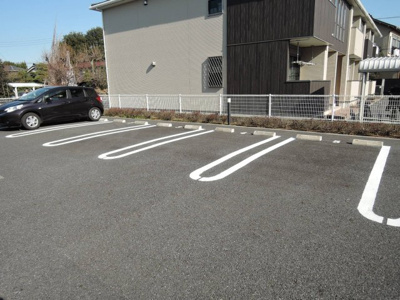 【駐車場】