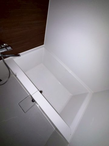 ブラントゥール芦屋の浴室