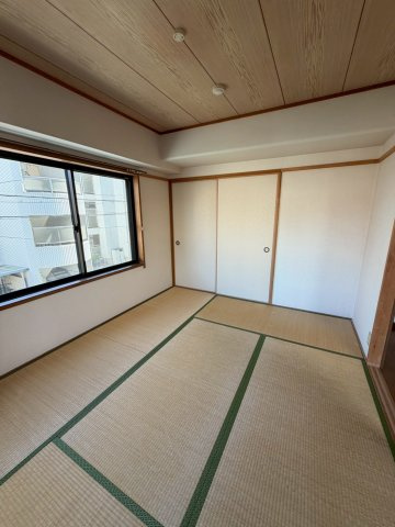 マジェスティ御影の和室