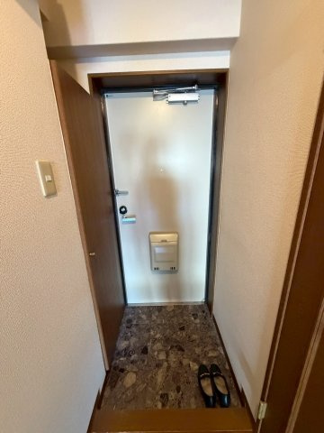 マジェスティ御影の玄関