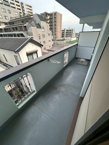 ハイツ甲南のバルコニー