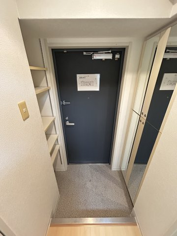 サンキャドマスMinami・堀江の玄関