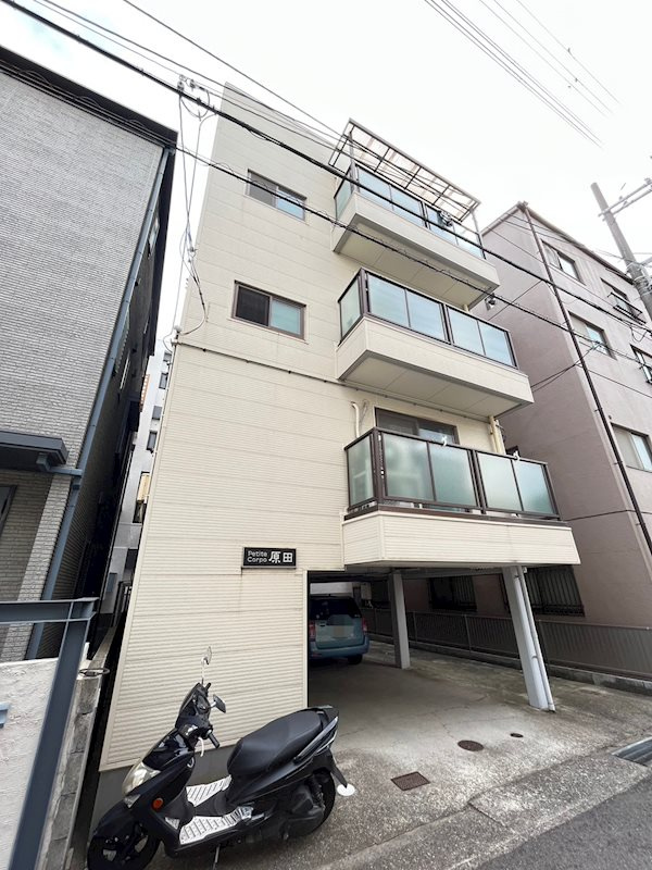 プチコーポ原田の外観