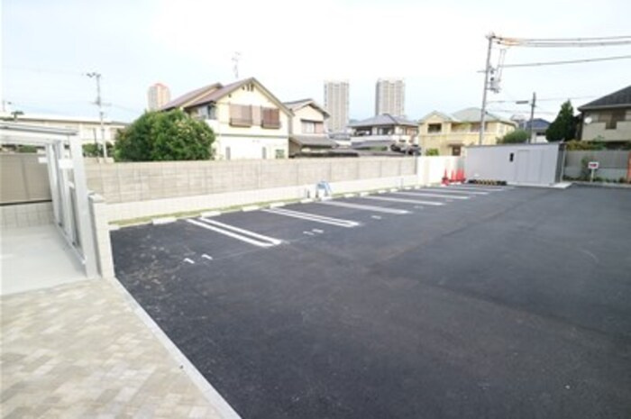 D-room中州の駐車場