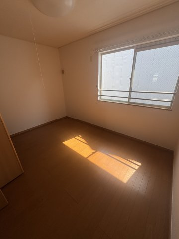 リトリートYの洋室
