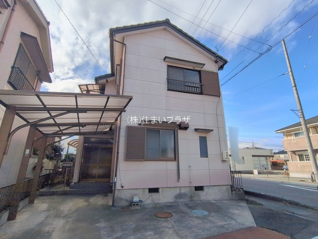 仲介手数料半額）岩倉市石仏町石川の中古住宅の外観|外観です