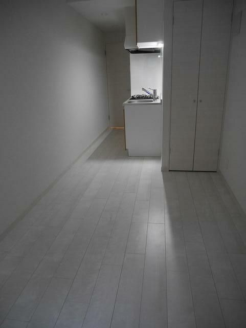 渋谷区笹塚１丁目の賃貸マンションのエントランス