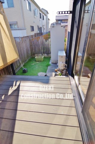越谷市赤山本町住宅の庭