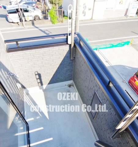 越谷市赤山本町住宅のバルコニー