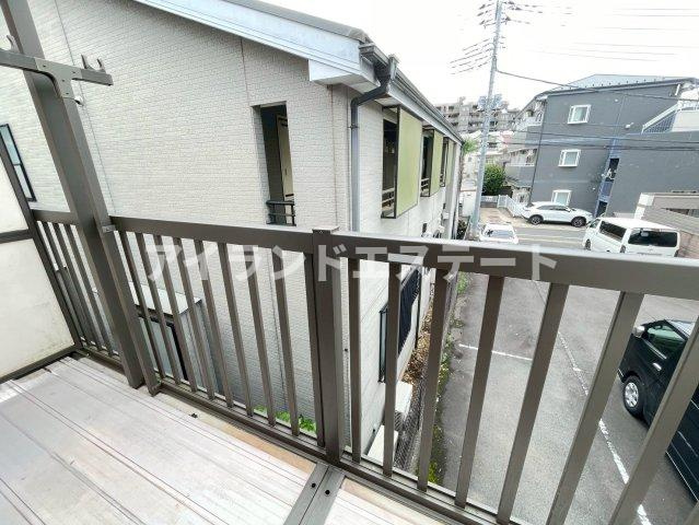 ミワハイツ　駅近1分　礼金0　バストイレ別　のバルコニー