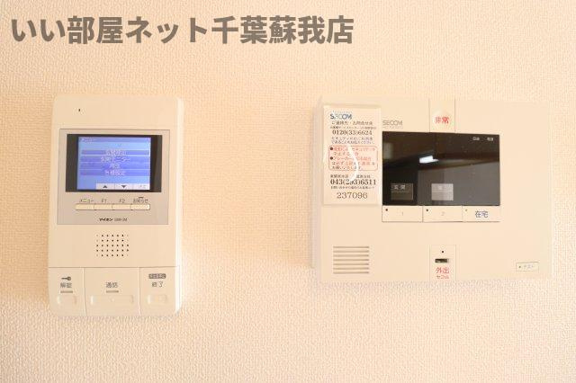 La CreceE棟のセキュリティ|TVモニターホン付きでセキュリティ面も安心！