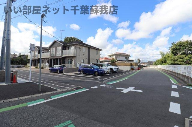 La CreceE棟の周辺