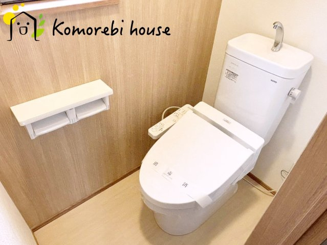 さいたま市西区指扇　中古戸建のトイレ|落ち着いた色調のトイレです