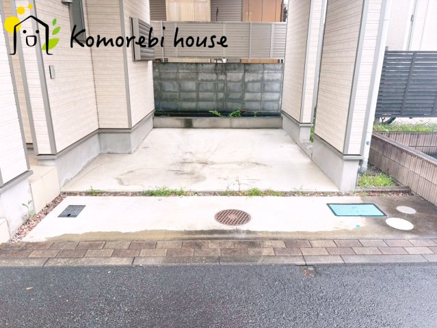 さいたま市西区指扇　中古戸建の駐車場|駐車スペースもあります