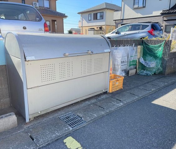 レオパレスホープのその他|専用ゴミ置き場