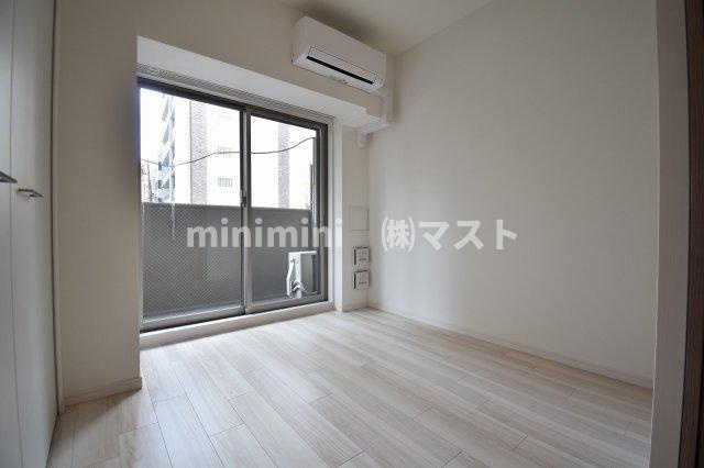 RISING Maison 本町橋の洋室