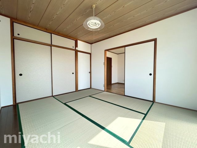 徳島市津田町１丁目の賃貸マンションの内装