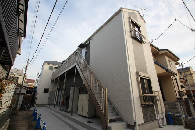 横浜市鶴見区潮田町1丁目のアパートの画像