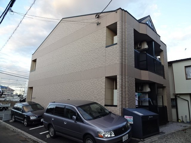 調布市飛田給２丁目の賃貸マンションの外観