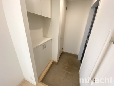 【玄関】 | ベレオ万代