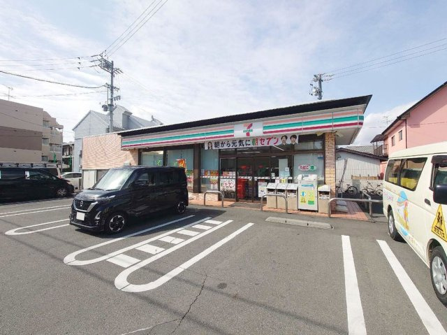 レオパレスカンピオーネの周辺