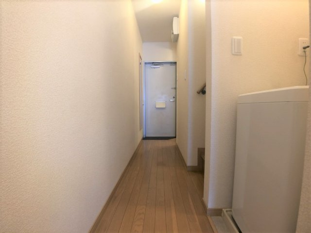レオパレスセナファミリー　Ⅱの玄関
