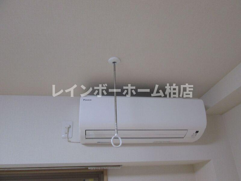 【仲介手数料：50％OFF】対象物件！の設備|エアコン付きで室内物干しが可能です