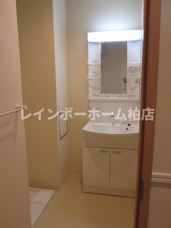 【仲介手数料：50％OFF】対象物件！の洗面所|スペースが確保できる洗面所です