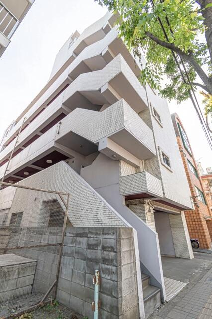 調布市布田２丁目の賃貸マンションの外観