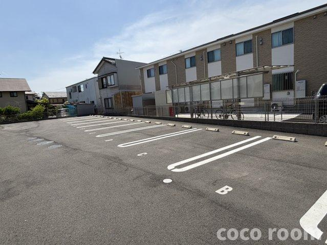 エクセールの駐車場