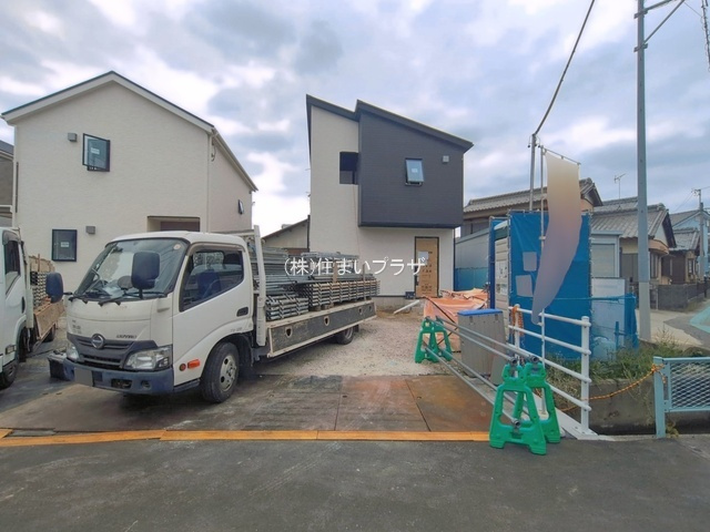 仲介手数料無料）岩倉市本町０１期の前面道路含む現地写真|前面道路含む現地写真です