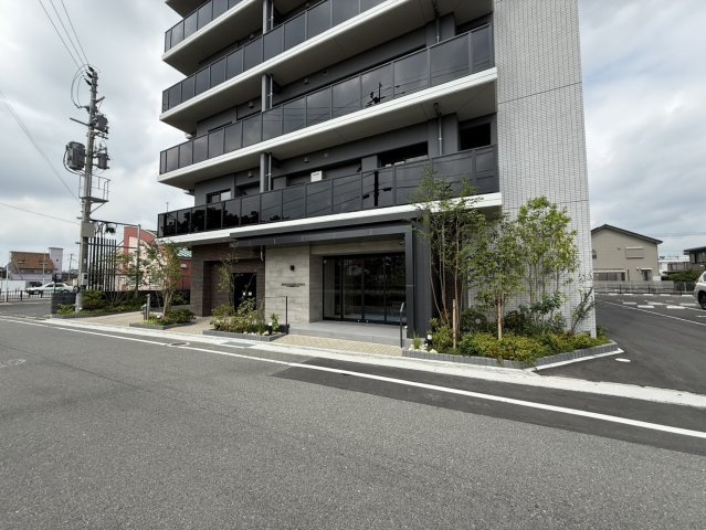 アメイズ飯塚駅前プレミアムの駐車場