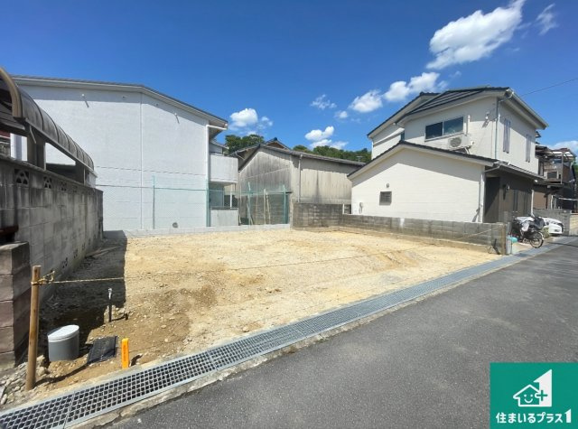 ★向日市寺戸町大牧　第3期　新築一戸建ての外観|周辺は落ち着いた街並みの住宅地！子育てがしやすい住環境です！まだ未完成ですが、現地でしかわからない事もございます。是非一度ご覧ください。