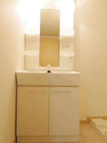 アルドール・Ｙ　　刈谷市近郊の賃貸はクラスホーム刈谷店の洗面所|忙しい朝には欠かせない洗面所です