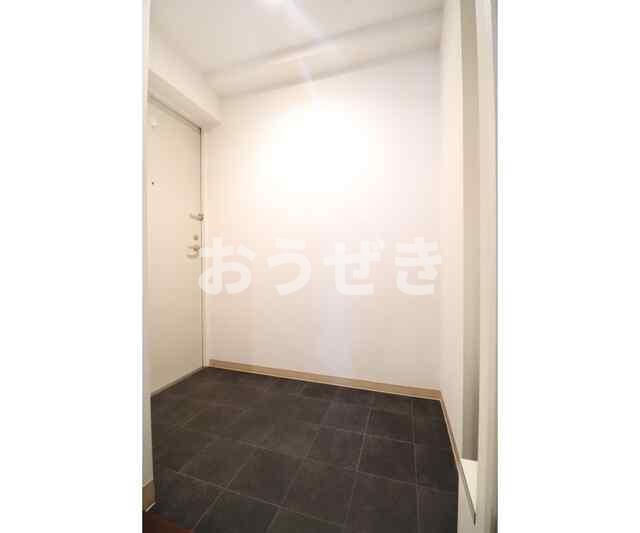ＬｅＲｅｖｅ横濱伊勢佐木町の玄関
